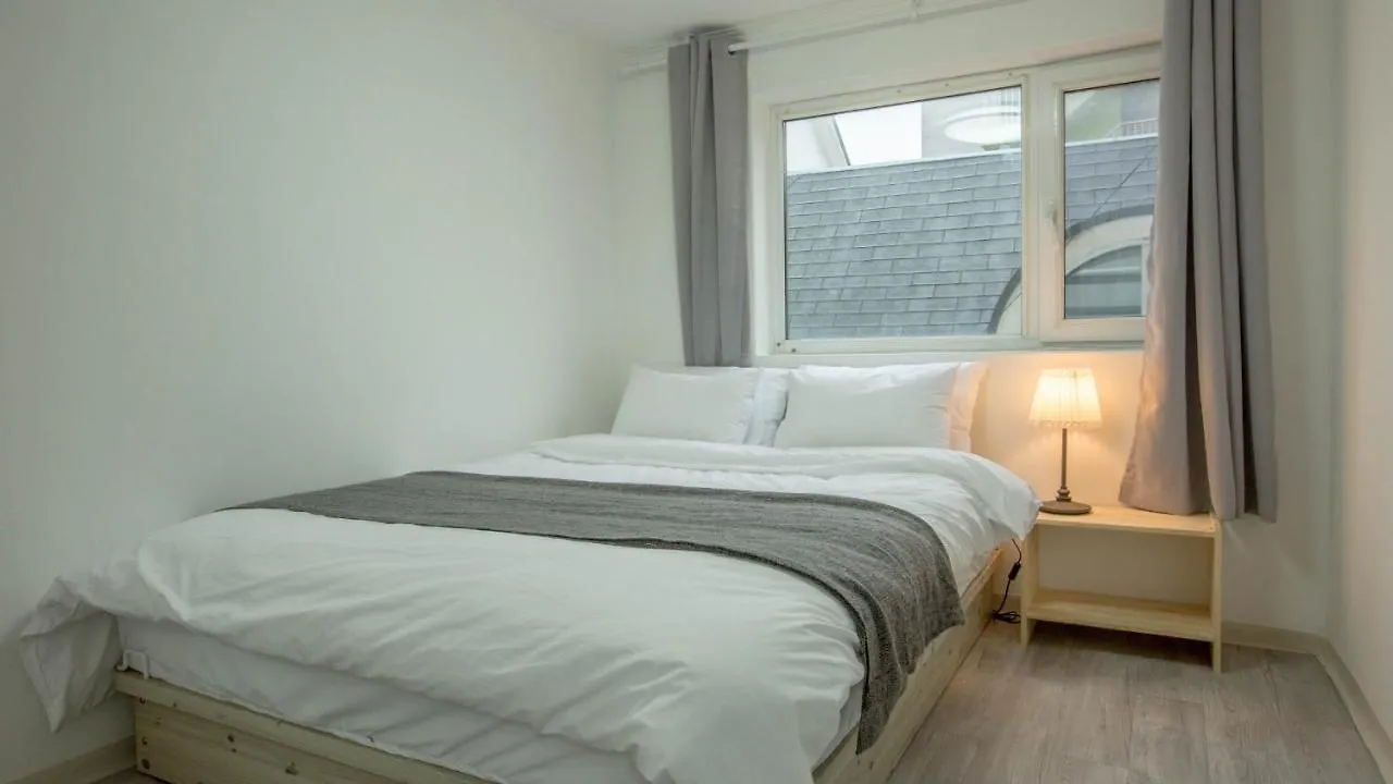 Sio Suite #04 Seúl